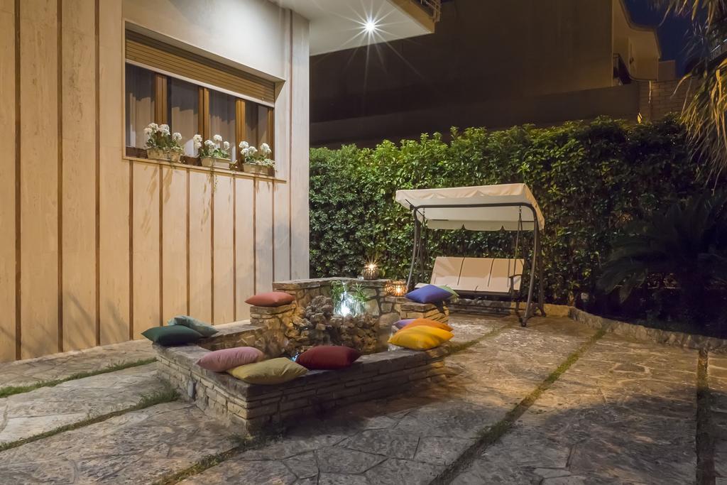 Villa Lazzari B&B Tra I Due Mari Малье Экстерьер фото